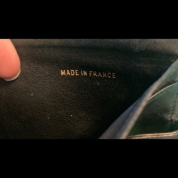 Chanel Vintage Black Leather Folding Wallet - Picture 7 of 8